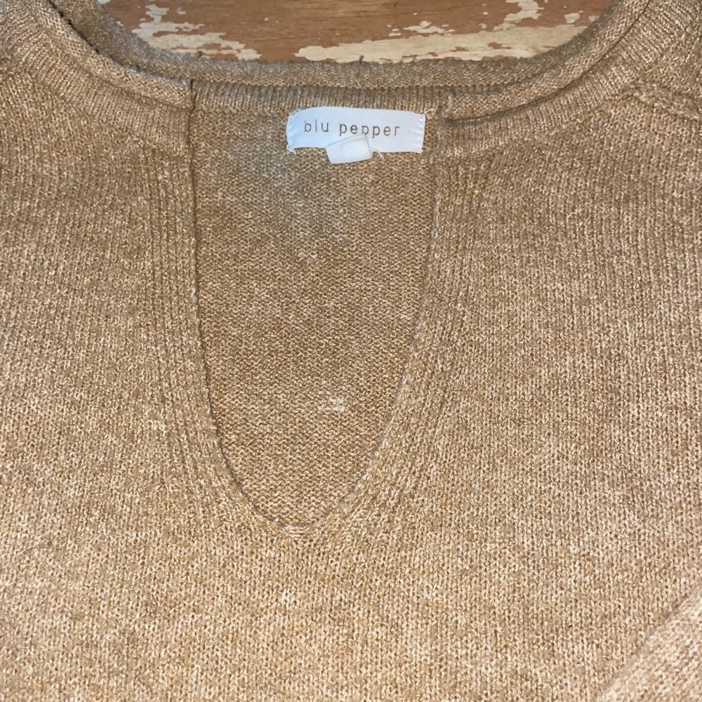 Blu Pepper Sz Small Split Rolled Hem Oversized Cr… - image 4